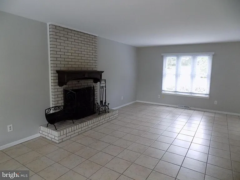 313 Glenville Rd — Photo 13