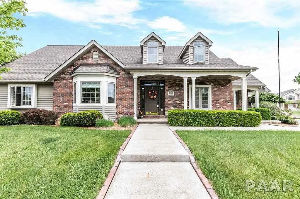 1501 Oak Rdg photo 1