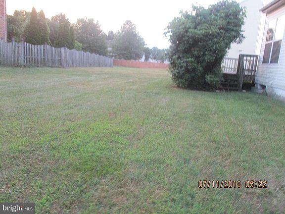 3rd image of 212 Settlers Way