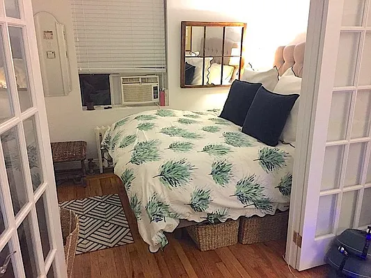Rented by REAL New York | media 30