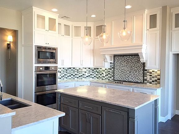 2nd image of 22032 Cricklewood Ct