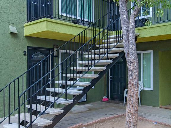 4th image of 222 S Lincoln Ave APT 09