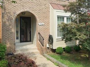 5910 Ambassador Way, Alexandria, VA 22310