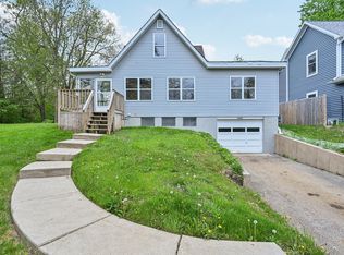 28549 W High Rd, Ingleside, IL 60041