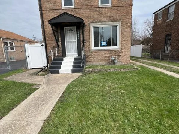 12433 S May St, Calumet Park, IL 60827