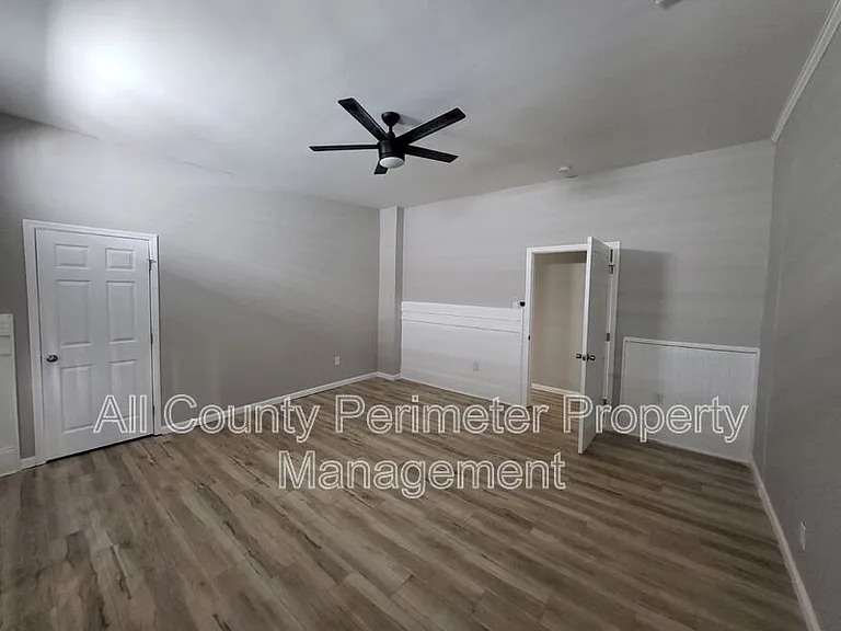 1249 Duncan Ave #A — Photo 5