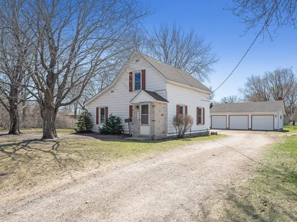 436 E 4th St, Monticello, MN 55362