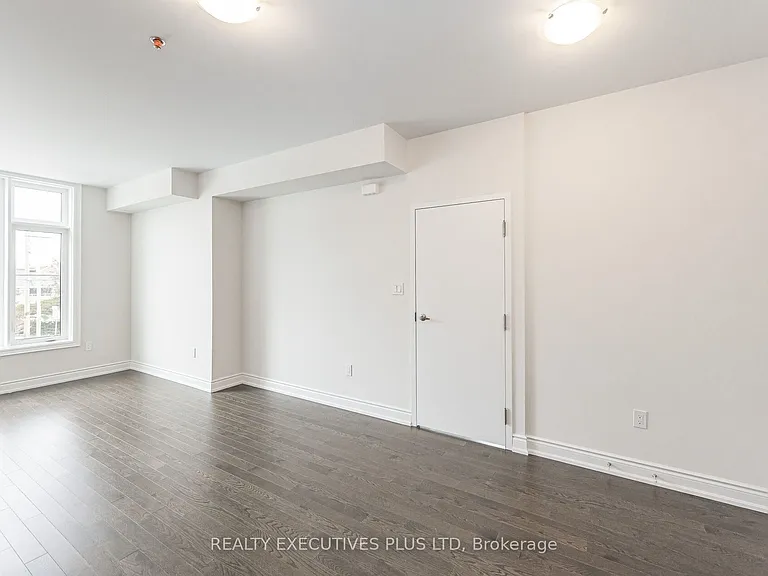 23 Blackstone St #MAIN — Photo 5