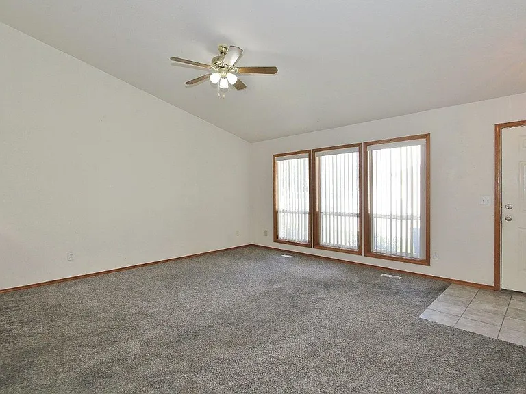 2523 E Spruce St #B — Photo 5
