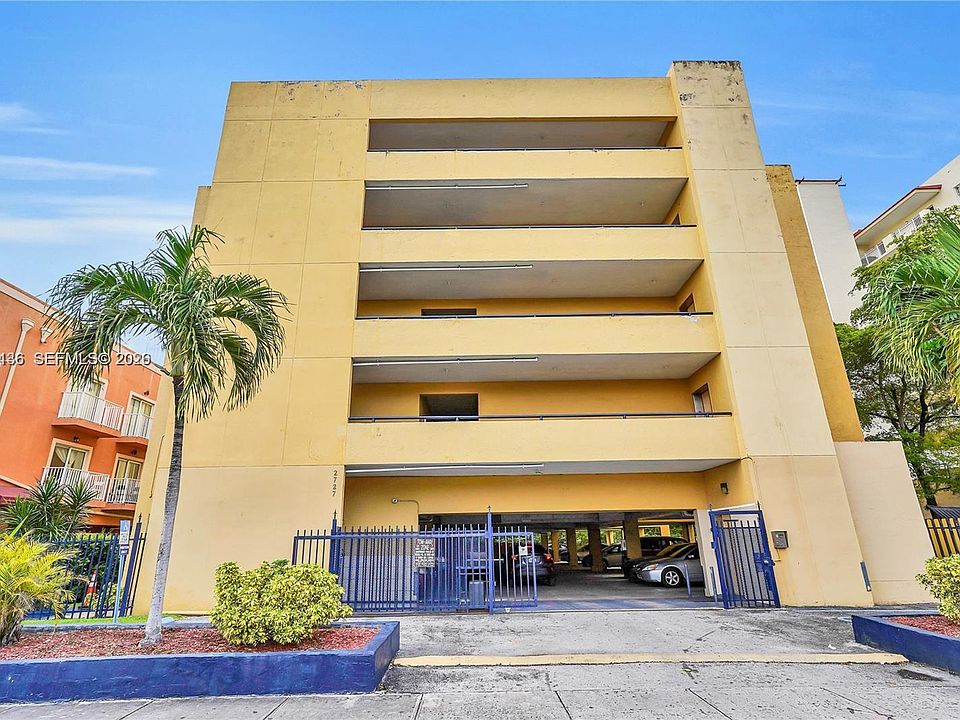 1st image of 2727 NW 17th Ter APT 506