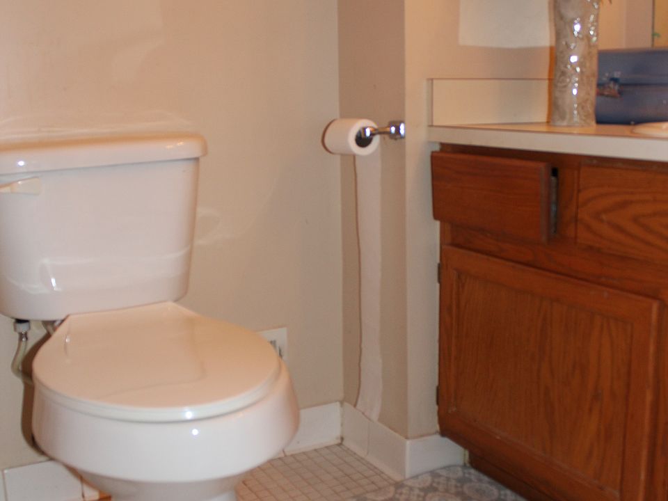 Full Bath
