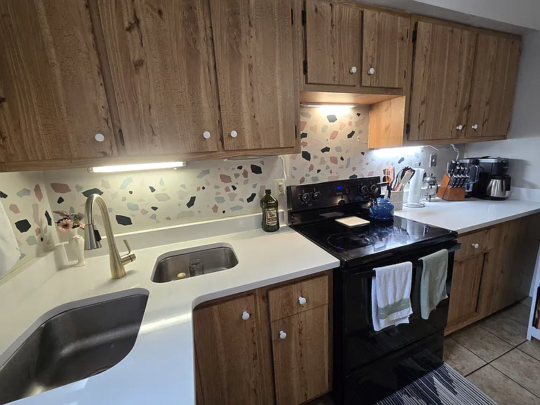 1239 Buena Vista St #1 — Photo 5