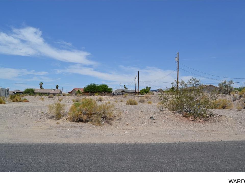 1st image of 3245 Arapaho Dr