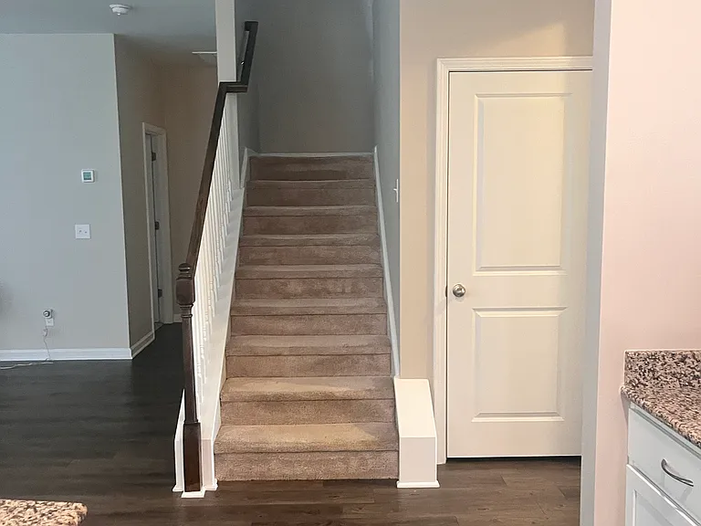 145 Palmer Pl — Photo 10