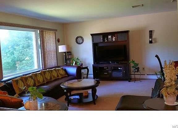 3rd image of 24 Stevenson Ave