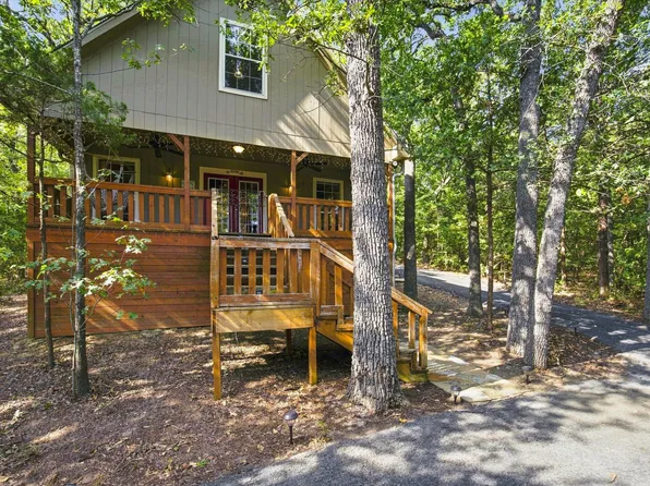 196 Lakecrest Dr, Pottsboro, TX 75076