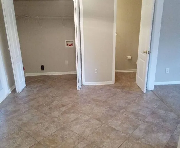738 Ablow Dr — Photo 8