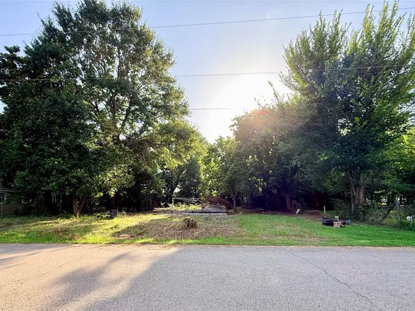 117 NW I St, Antlers, OK 74523