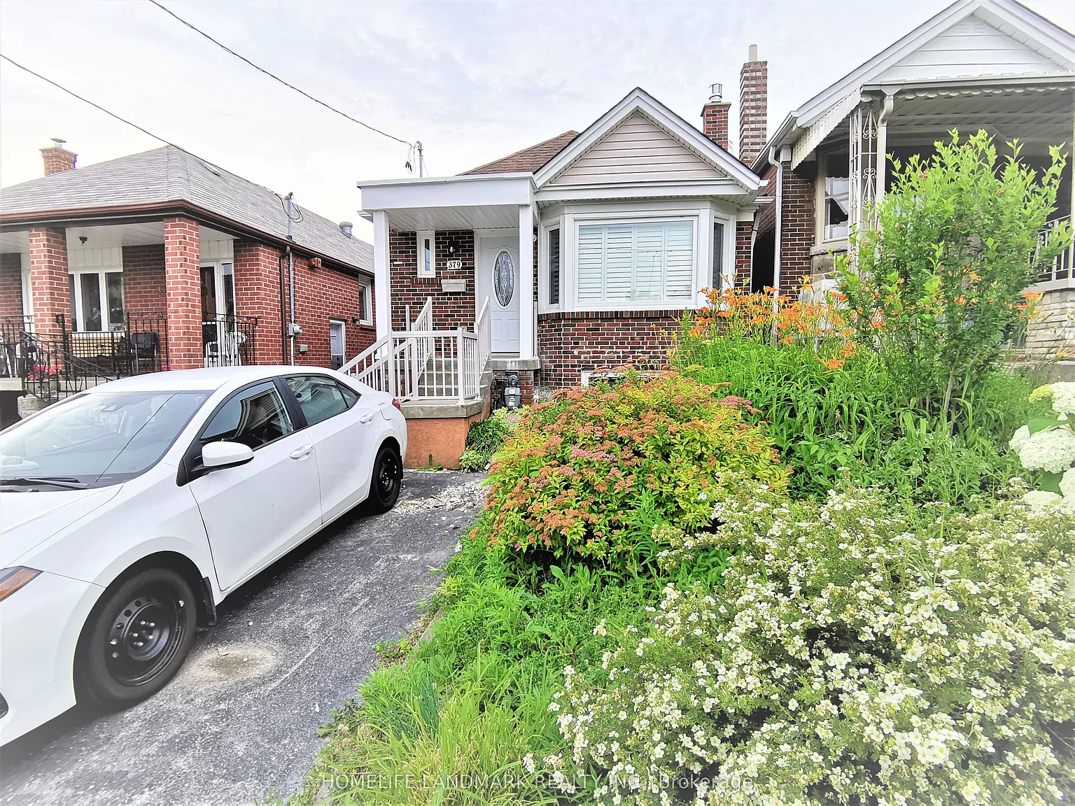 2 bed, $2,980 — Photo 1