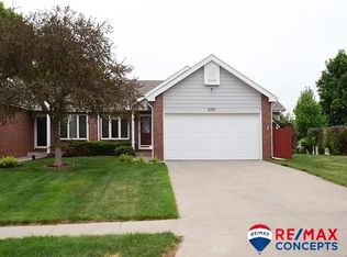 2701 S 82nd St, Lincoln, NE 68506