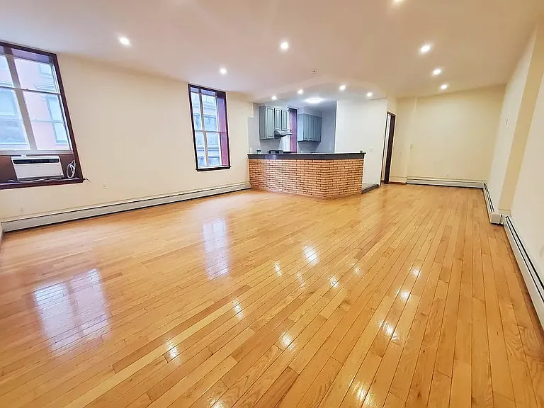 429 Broome St #Penthouse 4C — Photo 10