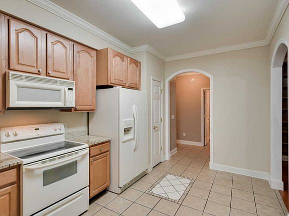 5th image of 7809 Legacy Park Ct