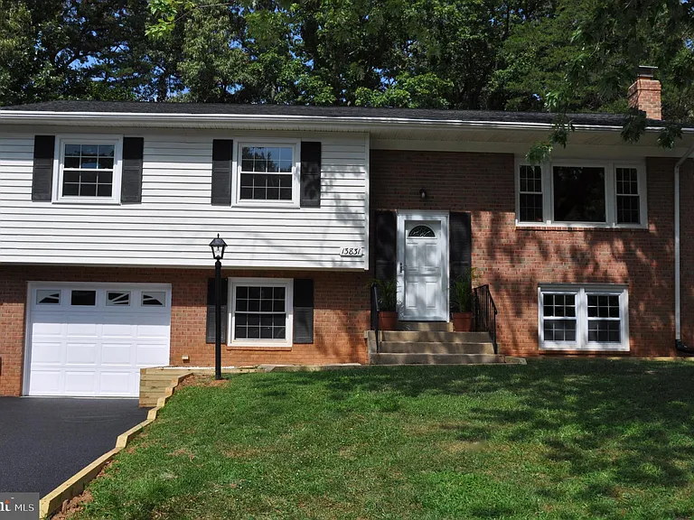 13831 Delaney Rd — Photo 28