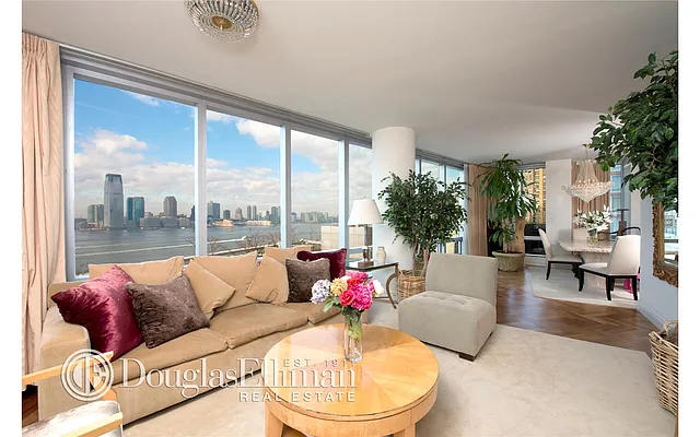 Sold by Douglas Elliman | media 7