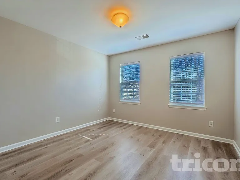 3101 Less Traveled Trl — Photo 21