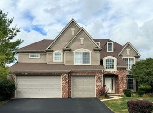 38W412 McQuire Pl, Geneva, IL 60134