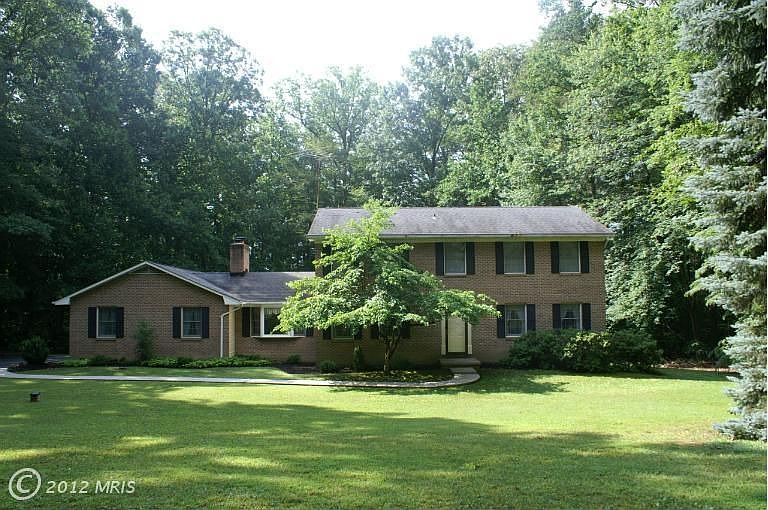 1st image of 903 Southern Dr