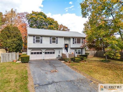 106 Farragut Ave, Middlesex, NJ, 08846