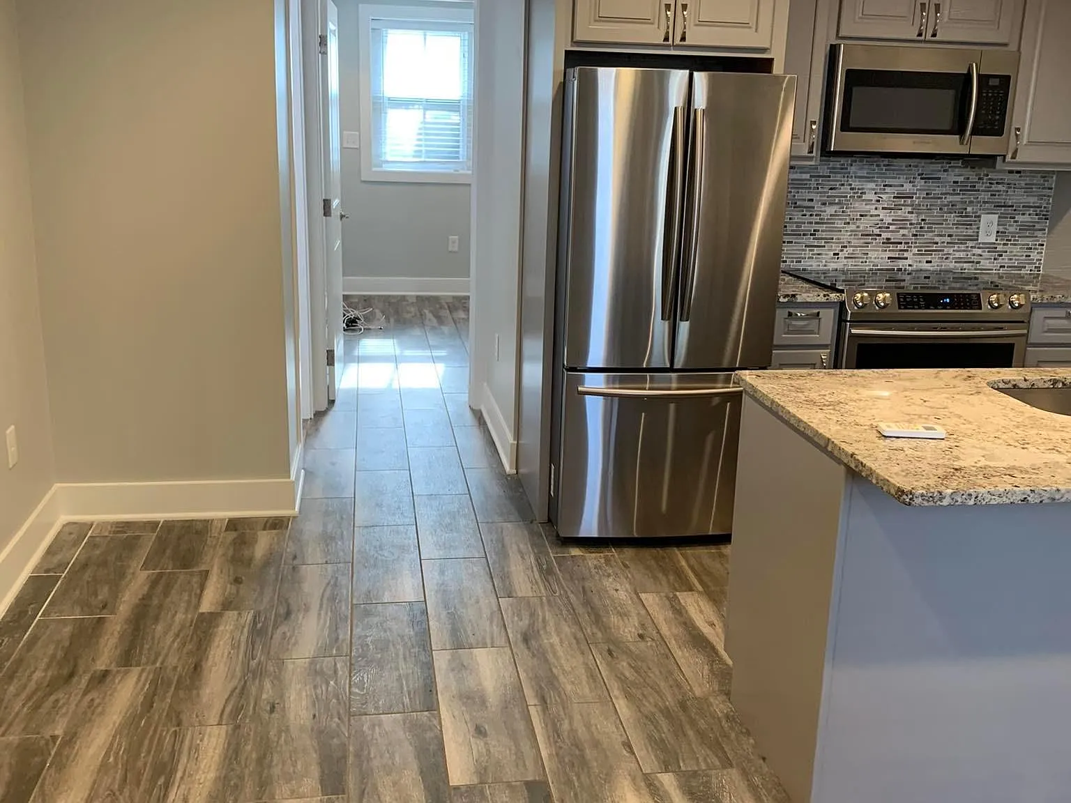 1 bed, 800 sqft, $2,200 — Photo 4
