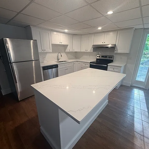 71 Pine St #1 — Photo 9