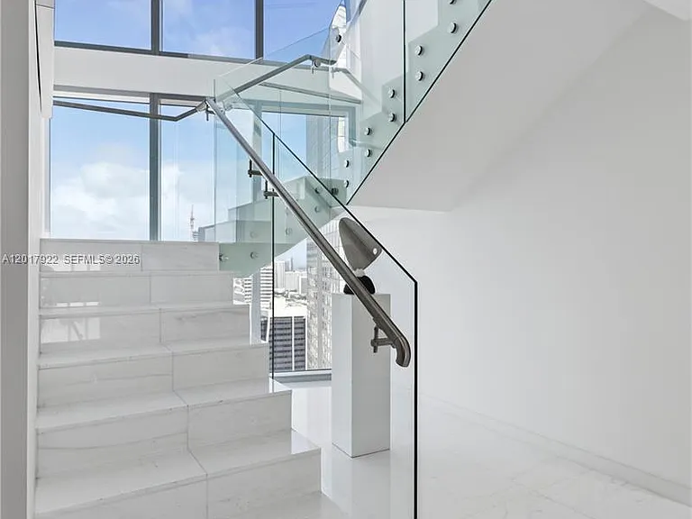300 Biscayne Boulevard Way #5002E — Photo 16