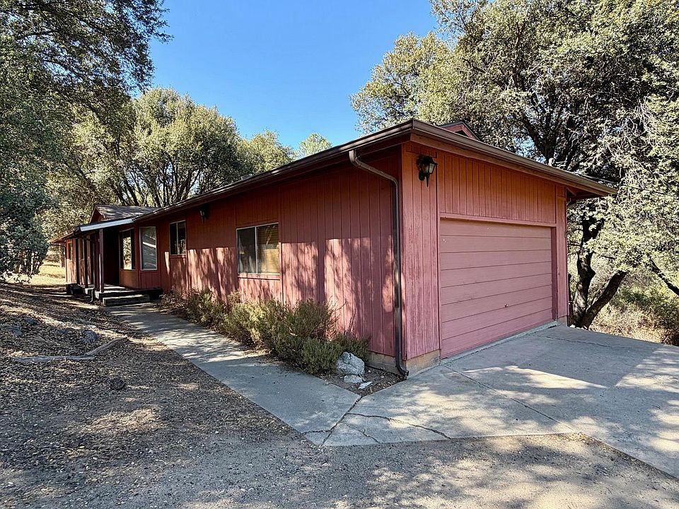 1st image of 50231 Spook Ln