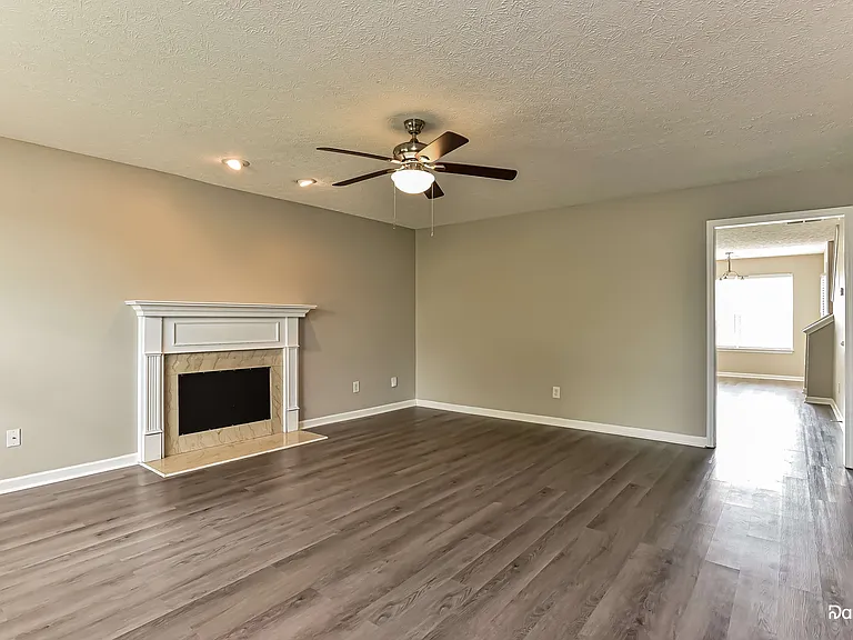 3015 Deer Trail Dr — Photo 6