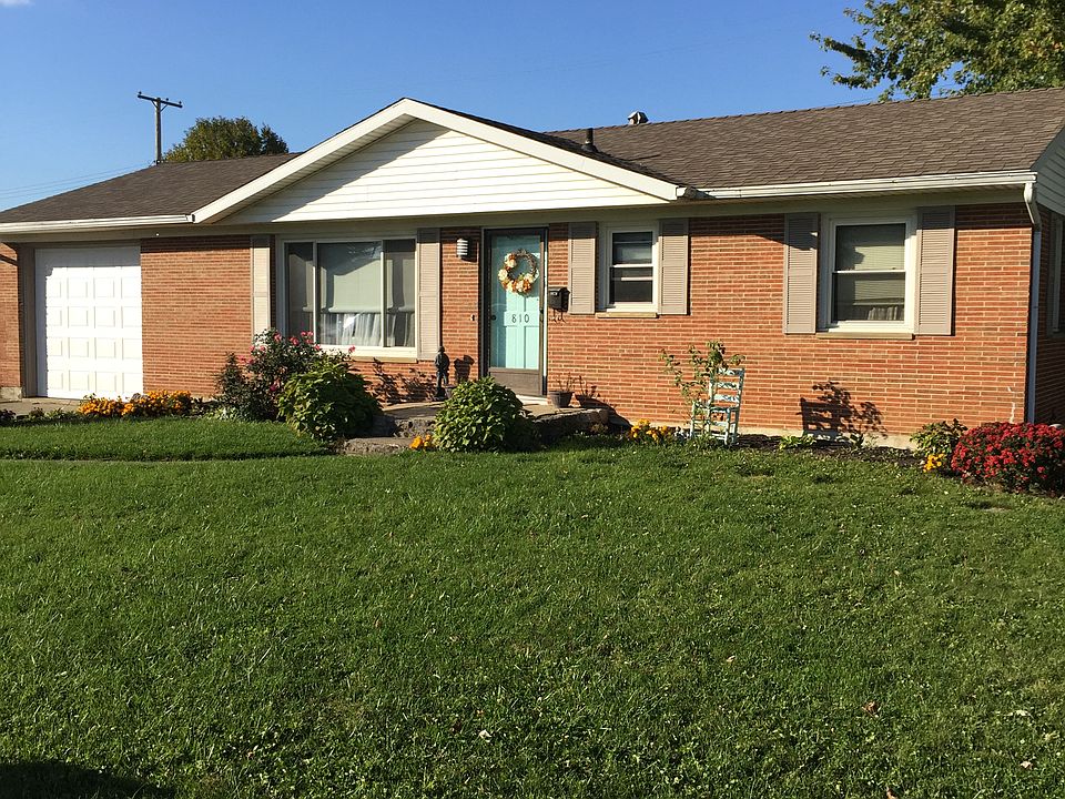 1st image of 810 Park Dr