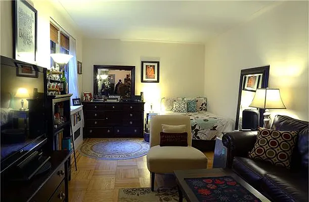 Rented by Apartment Luxe Realty Group, Inc | media 36