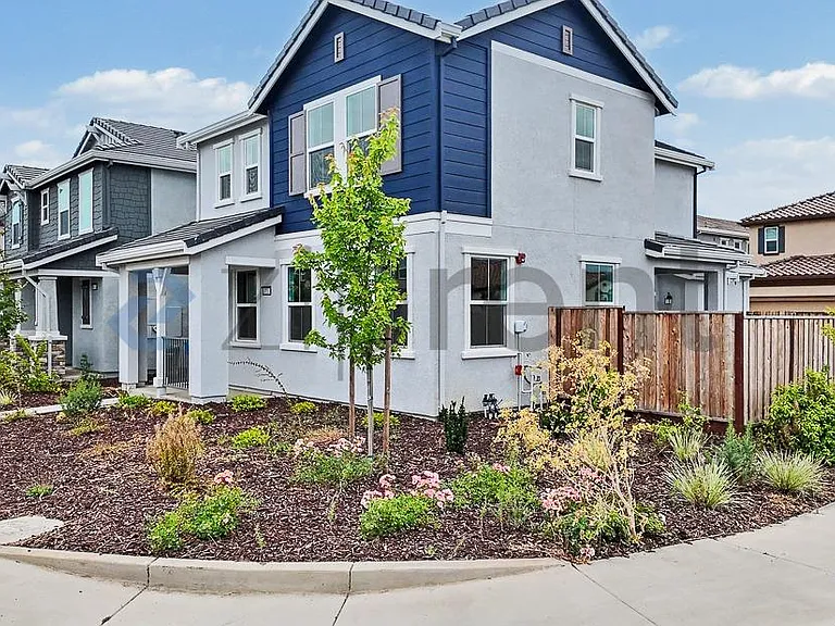 10110 Elise Way — Photo 5
