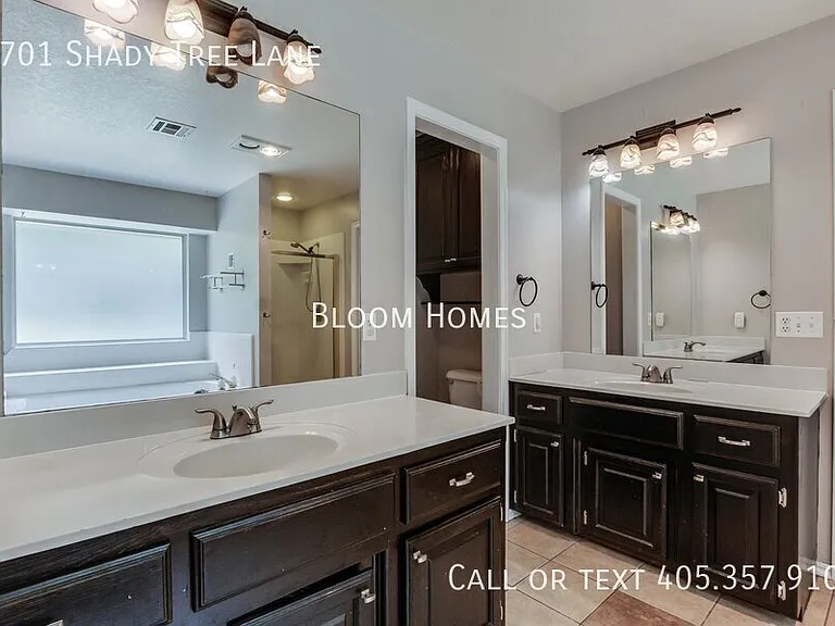 2701 Shady Tree Ln — Photo 27