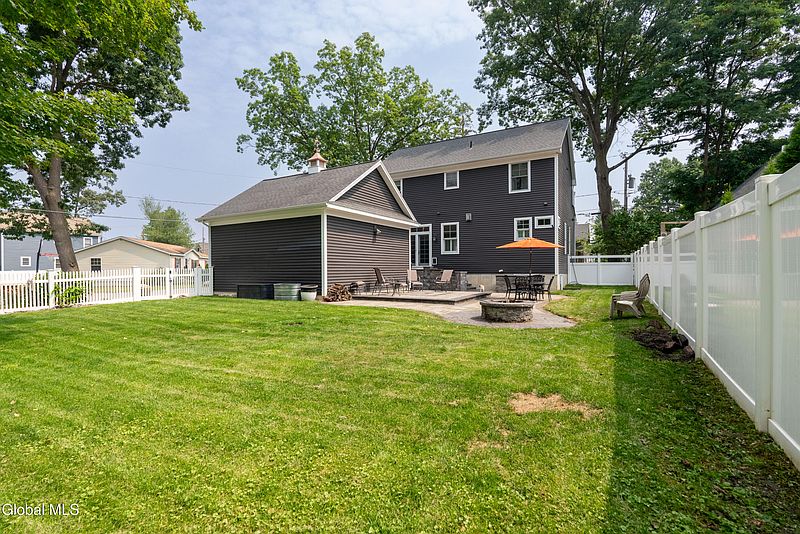 4th image of 1 Cleveland Avenue