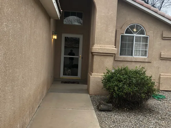 9300 Yvonne Marie Dr NW, Albuquerque, NM 87114