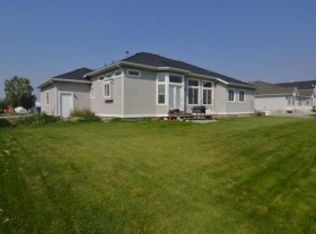 3798 N 2800 W, Farr West, UT 84404