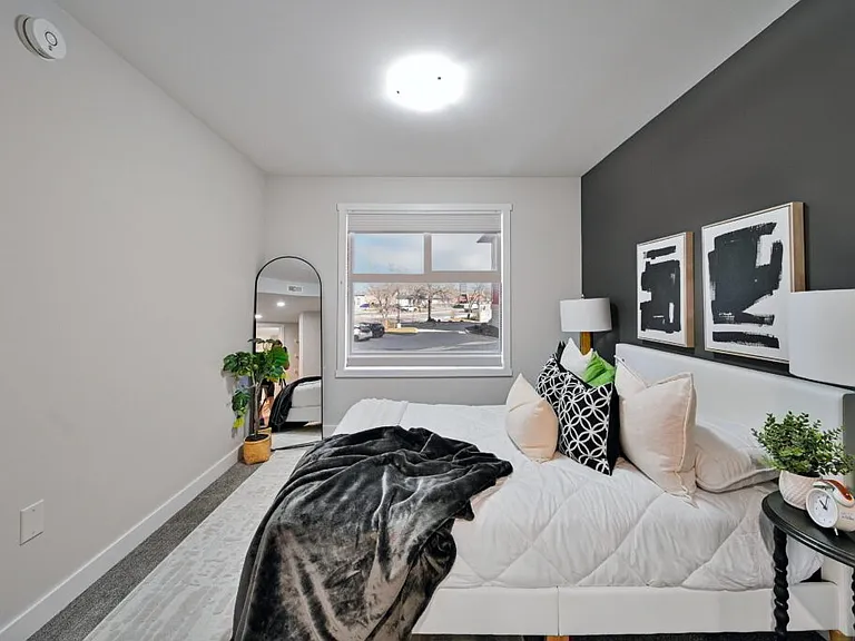 1792 Pembina Hwy — Photo 32