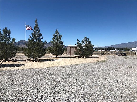 2nd image of 1901 Buckboard Ln