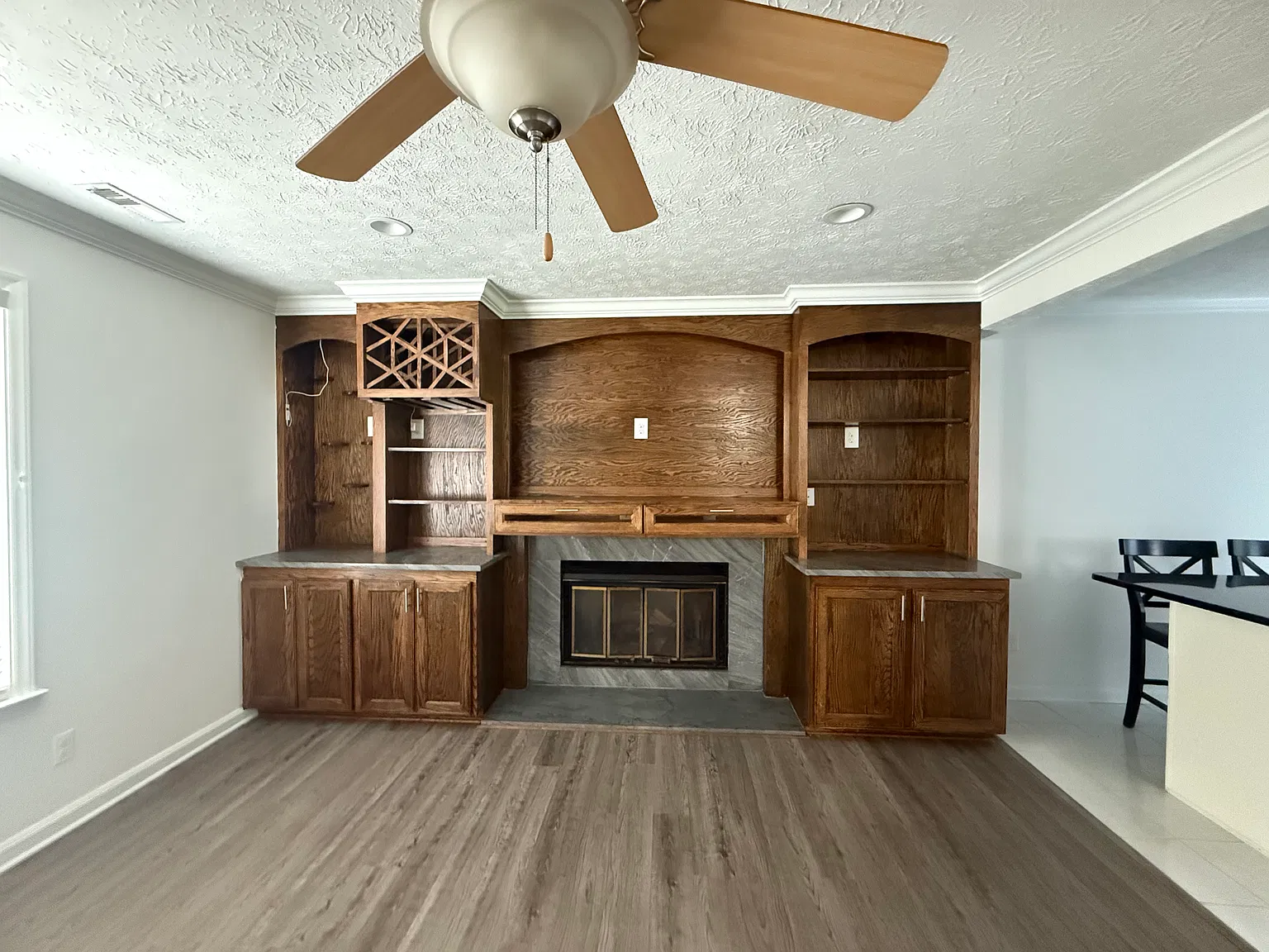 3 bed, 2.5 bath, 1404 sqft, $1,900 — Photo 4