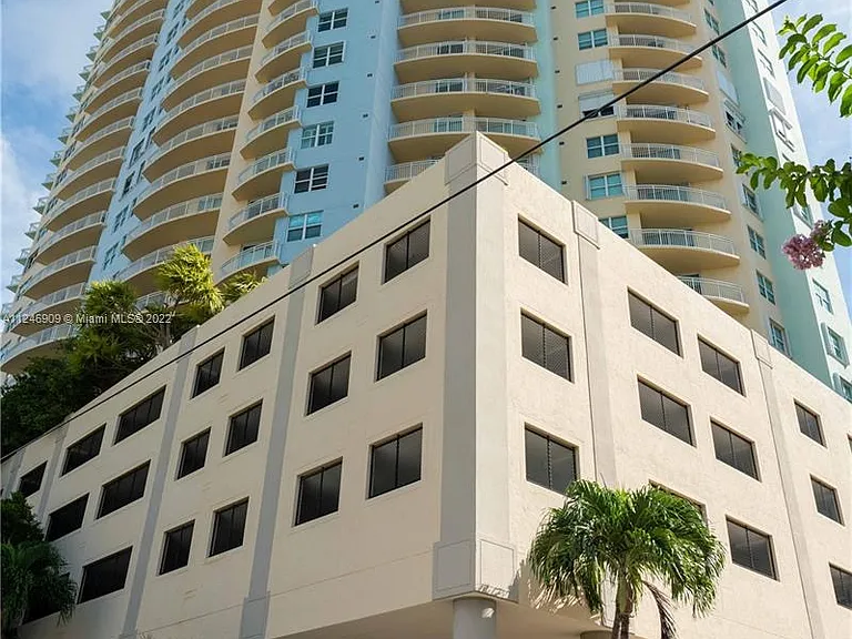 2475 Brickell Ave #709 — Photo 6