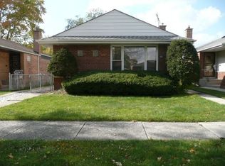 124 Rice Ave, Bellwood, IL 60104