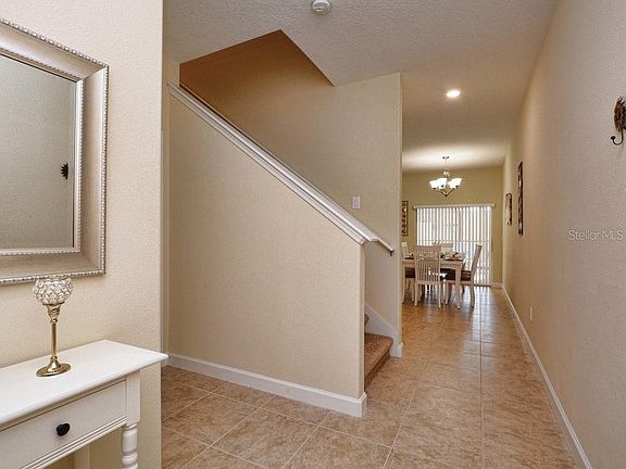 3rd image of 2905 Banana Palm Dr